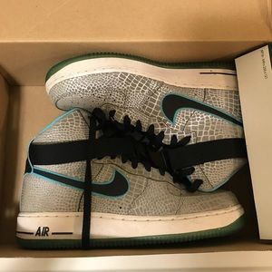 Men’s Nike sneakers size 8